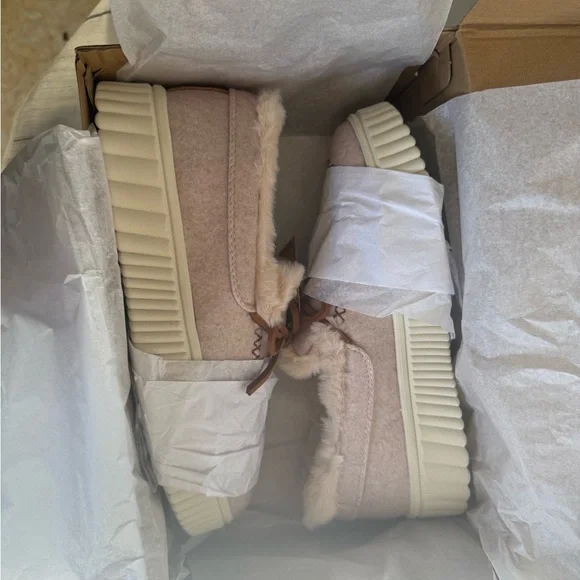 Skechers Women's Cozy Ojai Moccasin Slippers size 8 women - Picture 4 of 14